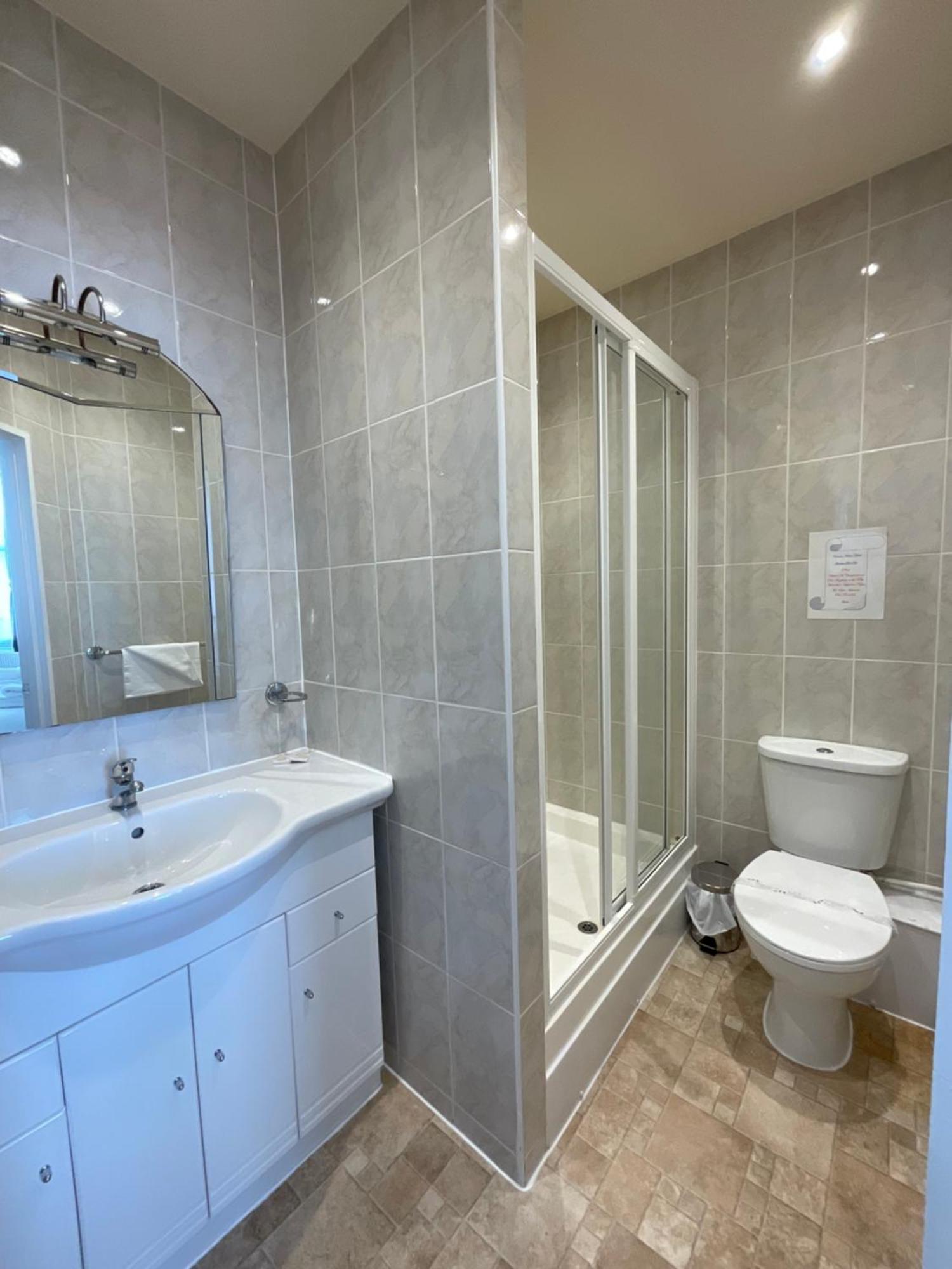 Vernon Guesthouse Eastbourne Eksteriør billede