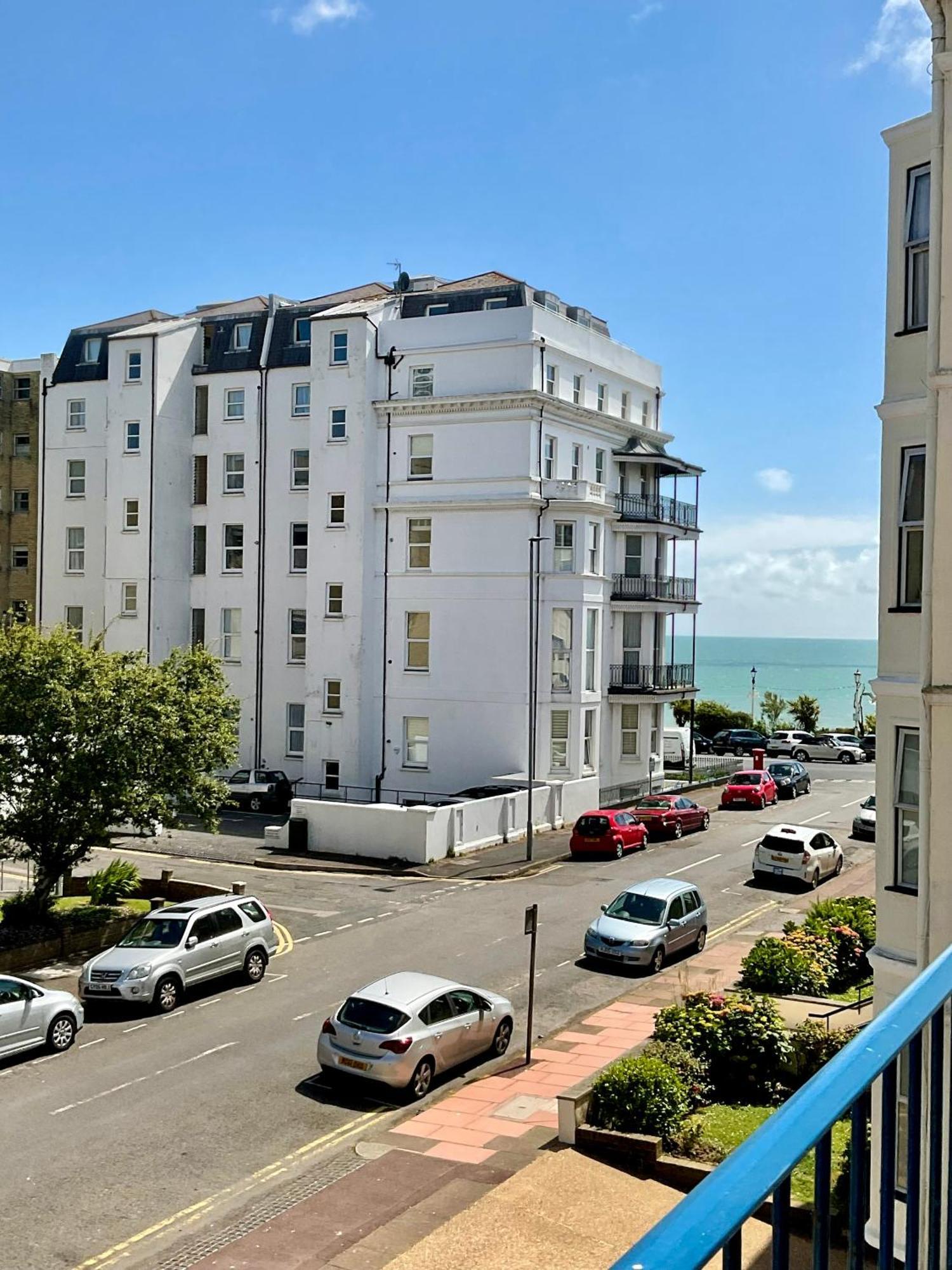 Vernon Guesthouse Eastbourne Eksteriør billede