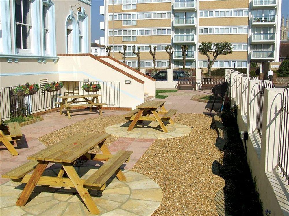 Vernon Guesthouse Eastbourne Eksteriør billede